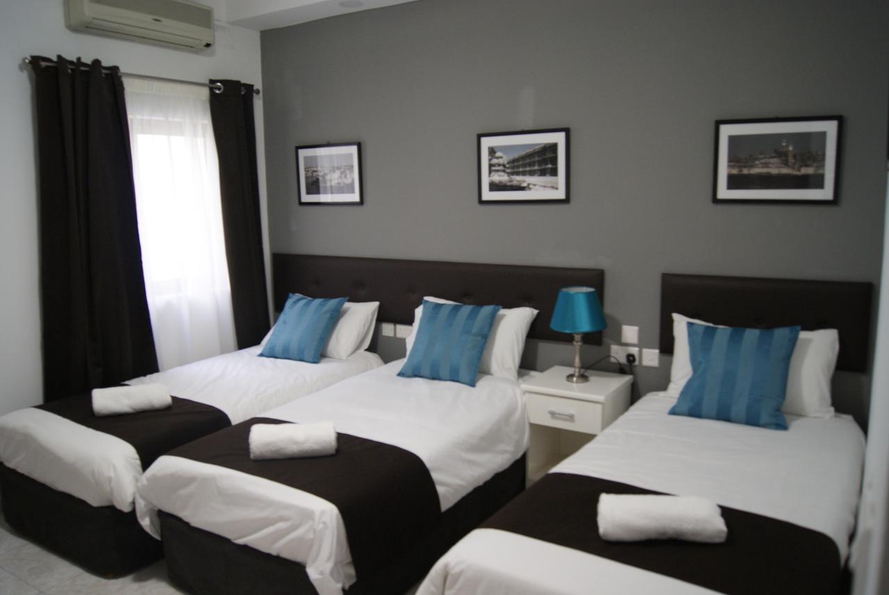 Buccaneers Boutique Guest House St. Paul's Bay Exterior photo